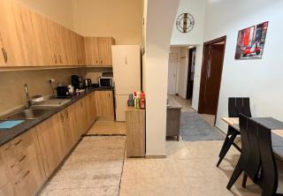 GIANNIS HOUSE - 6
