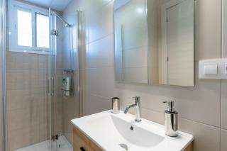 Exclusiva casa en Gerena con todas las comodidades - 3