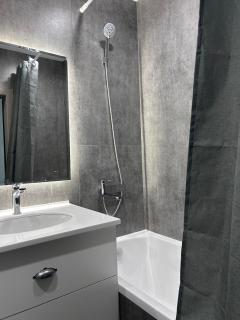 Modern Apt - 1