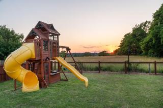 Four Oaks Cottage - 2