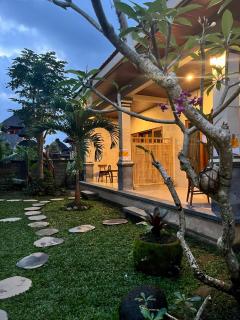 Sekar Sari House - 8