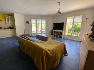 Maison de vacances aux portes de l'Ardèche - 8