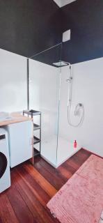 Perth property - Heritage Charm Meets Modern Ease - 6
