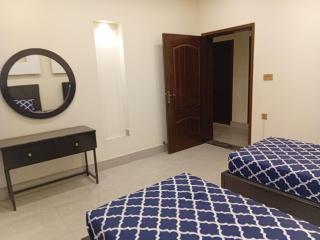 SI Family Hotel Johar Town Lahore - 1