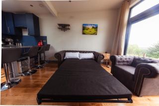 Luxurious One Bedroom House by Fairy Pools - 1