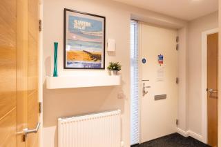 Heavenly Pad beach retreat studio 300m to beach with fast links to city centre - 8