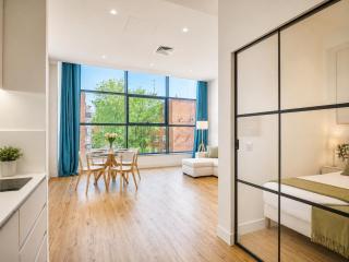Paseo Suites Hotel - 2