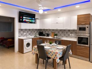 Nicely Furnished 2 Bedroom Apt in Bugibba - 7