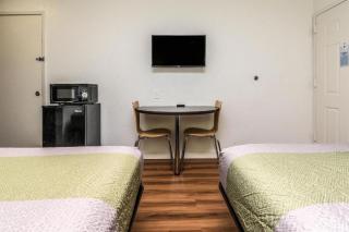 Motel 6 Fort Worth, TX - North - 6