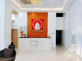 Suites Makati - 3