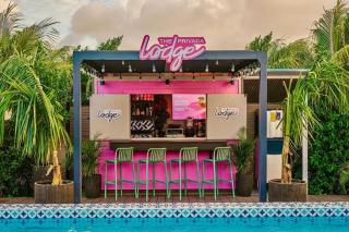 Privada Stays - Private Pools & Colorful-Chic Boutique Hotel - 2