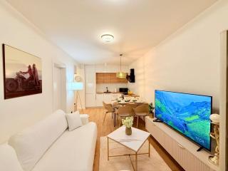 Modern One-Bedroom near Kosice Centre - 9