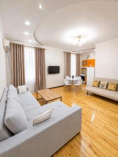 Bodomzor Metro 2-Room Apartment - 6