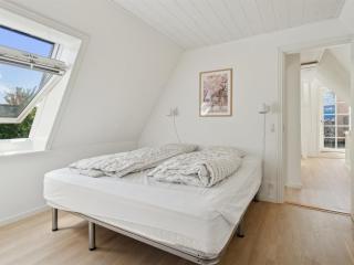 Apartment Skjold - 250m from the sea by Interhome - 3