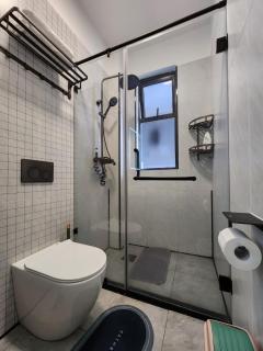 serene stays apartment with fully equipped gym , swimming pool ,private parking space and amazing scenic views - 2