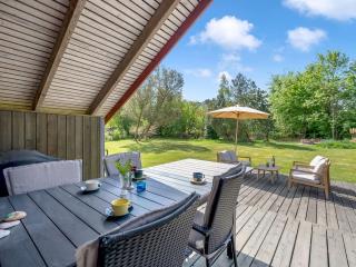 Holiday Home Topias - 350m from the sea by Interhome - 2