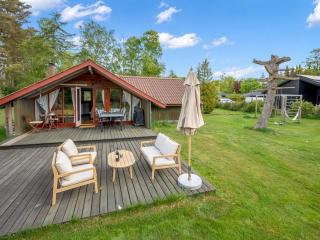 Holiday Home Topias - 350m from the sea by Interhome - 2
