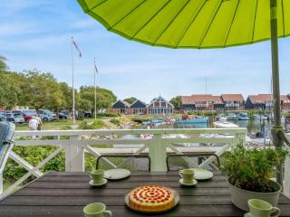 Apartment Thorfin - 10m from the sea by Interhome - 9