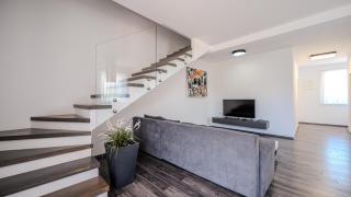 Luxury Villa Mer pool apartman by Villas Guide - 1