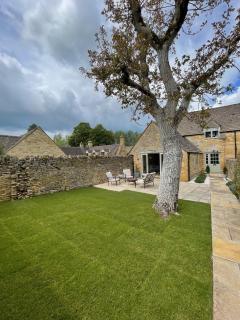 K Suites - Granary Cottage - 5