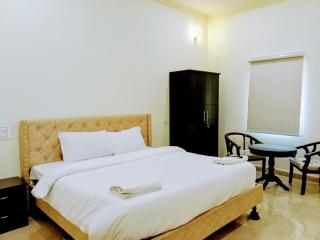 Mega Grand Rooms - 4