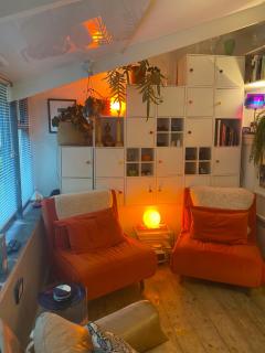 Serene Studio by the Sea - 7