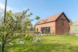 Hello Zeeland - Vakantiewoning Hoeve De Lente - 0