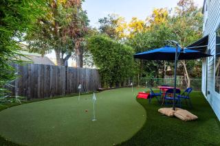 Private Mini Golf and Covered Fireplace Lounge - 4