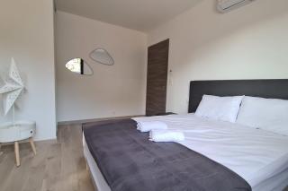 Luxueux DUPLEX avec PISCINE- JARDIN- BALCON - 3