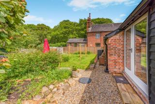 3 Bed in Edenbridge oc-o34127 - 8