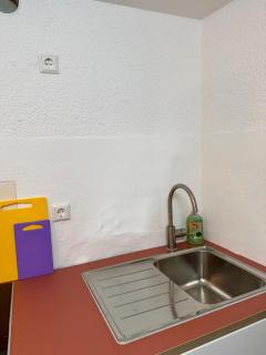 Altstadt - gemütliches Stuckzimmer mit Badezimmer und Küche - 4