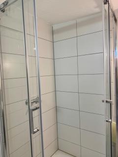 Altstadt - gemütliches Stuckzimmer mit Badezimmer und Küche - 2