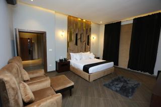 Brick House Hotel Lahore - 3