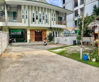 บ้านสวนอุ่นใจรีสอร์ท ณ บางแสน - 1