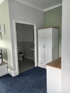 Care Ashore Guest Rooms - 4