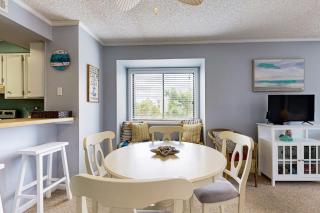 Tilghman Beach & Racquet 214 - Myrtle Beach - 4