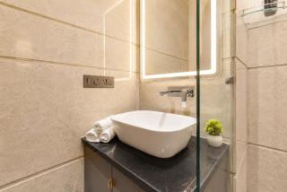 Liv Regalia-Luxora Stays - 5