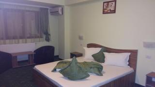 Hotel Corneliuss - 1