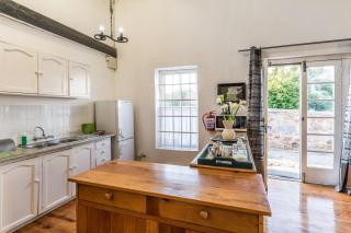 Bartholomew's Loft - Grahamstown - 7