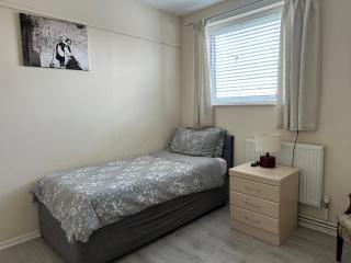 The Goodlife Guesthouse - 9