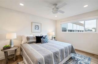 Three Bedroom Coastal Residence with Ocean Views - 7