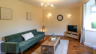 Spacious and Modern Durham home - 3