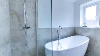 Spacious and Modern Durham home - 1