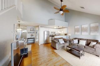 Greystone Condos 203 - 7