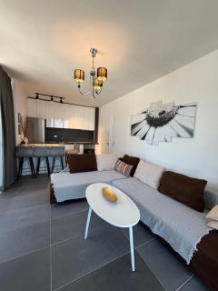 SeaNest Apartments #6 - 6