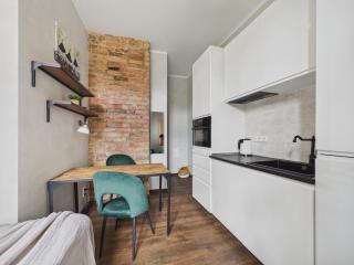 Rustic City Centre Studio - 1km from Old Town - 6