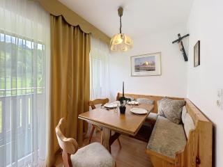 Apartment Bergblick by Interhome - 8