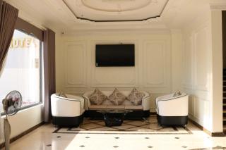 Nhat Tan Hotel - 3