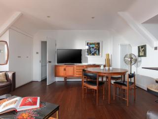 Apartment David Bowie & Friends by Interhome - 9