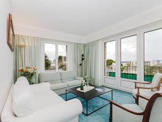 Apartment Le Grand Lambert by Interhome - 2